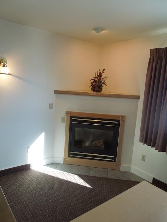 Inn At Lander, Travelodge By Wyndham Exterior foto